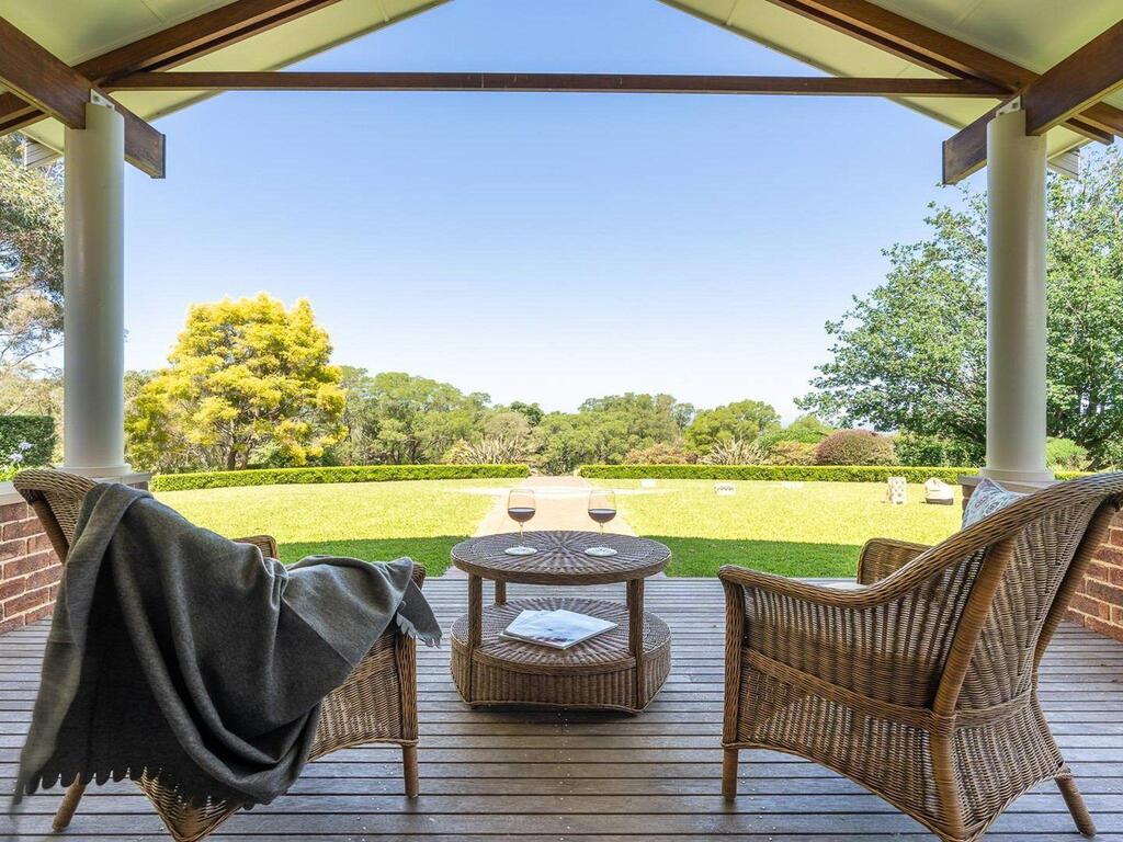 Jaspers Brush NSW Perth Resorts