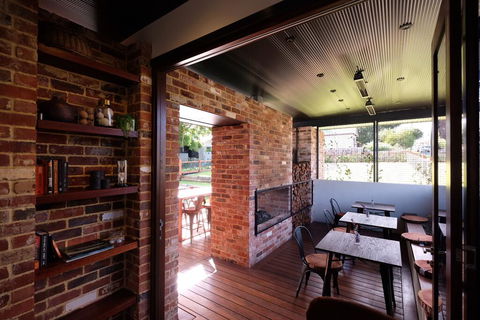 Jaspers Cabins - Accommodation Perth 2