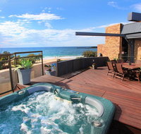 Jedda 5 - Oceanview 3 BDRM Penthouse with Rooftop Spa - Accommodation Perth