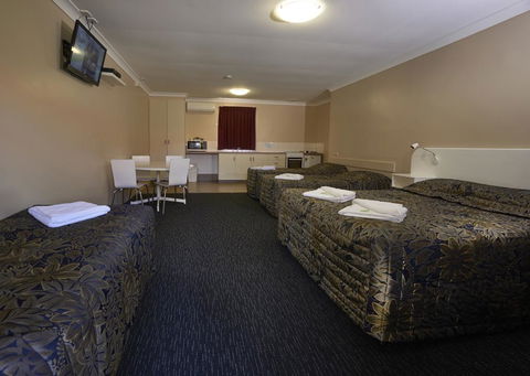 Jefferys Motel - Perth Resorts 2