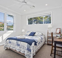 Jetty Splendour Guest Bedroom with Bathroom en-suite B'nB - Perth Resorts