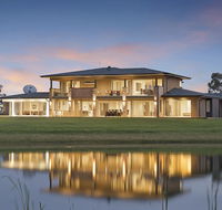 Jolong Park Club House - Perth Resorts