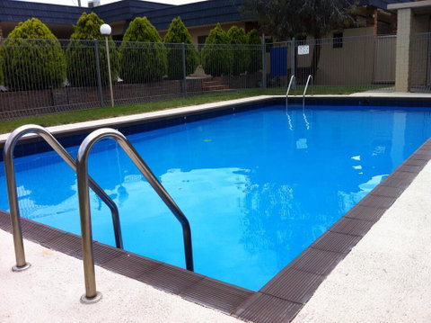 Junction Motel - Accommodation Perth 3