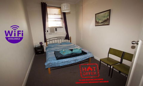 Kaneira Hotel - Accommodation Perth 2