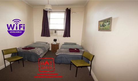 Kaneira Hotel - Accommodation Perth 1