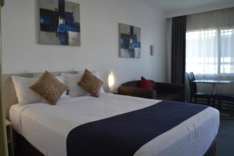 Karinga Motel, SureStay Hotel By Best Western - Accommodation Perth 1