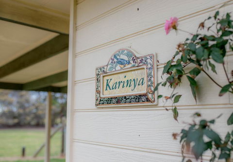 Karinya Cottage - Pet Friendly Country Retreat - Accommodation Perth 3