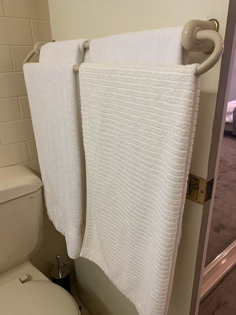 Karoola - Perth Resorts 2