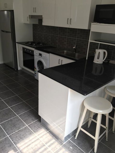 Kats BnB - Perth Resorts 2