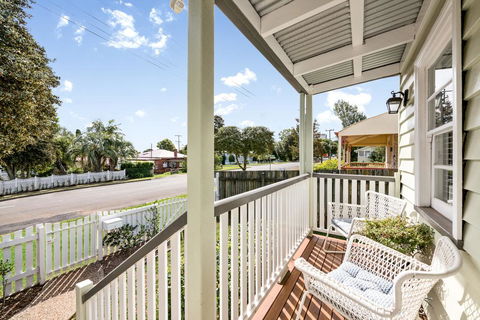 Keeler Cottage - Perth Resorts 2