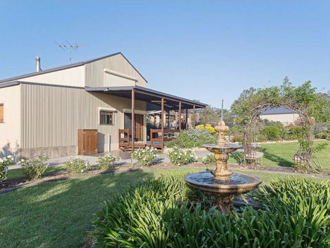 Kelman Cottage - Tucked Away With Pool + Native Wildlife - Accommodation Perth 1