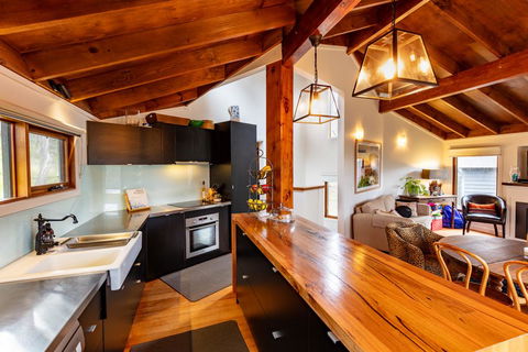 Kenyons Koppie - Accommodation Perth 2