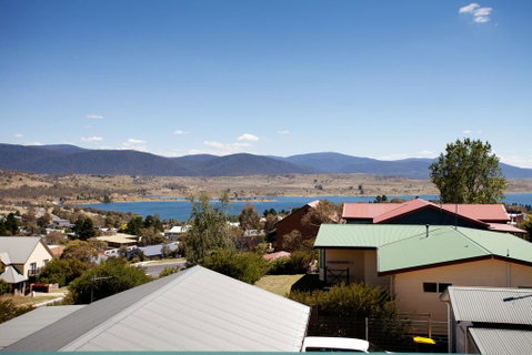 Kestrels Rest 2/116 Gippsland Street - Accommodation Perth 3