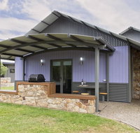 Kickenback Studio - Contemporary accommodation in the heart of Crackenback - Accommodation Perth
