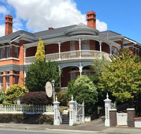 Kilmarnock House Edwardian Accommodation - Perth Resorts