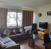 Kirwan 11 - Accommodation Perth