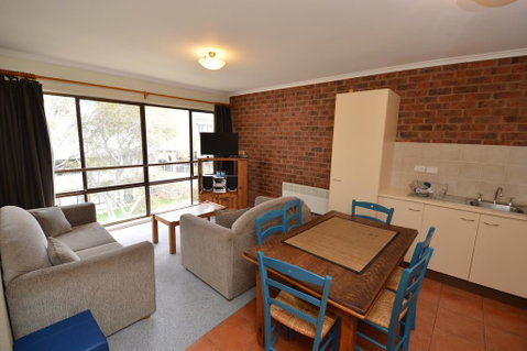 Kirwan 32 - Accommodation Perth 0