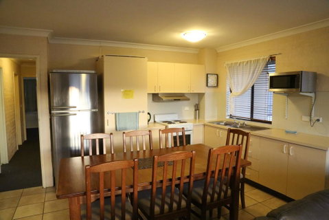 Kirwan Apartments 49 - Accommodation Perth 3