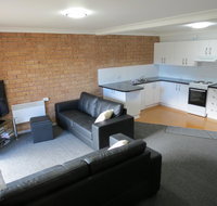 Kirwan Gardens 4 - Accommodation Perth