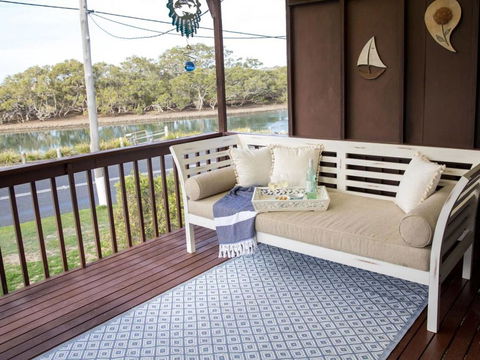 Kookas Nest - Waterfront Home, Tranquil Setting - Accommodation Perth 0
