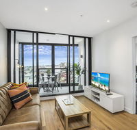 KOZYGURU FORTITUDE VALLEY 2 BED DESIGNER APT  FREE PARKING QFV179-803 - Accommodation Perth