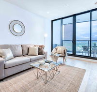 KOZYGURU FORTITUDE VALLEY HIGH LEVEL 2 BED APT  FREE PARKING QFV179-2612 - Accommodation Perth