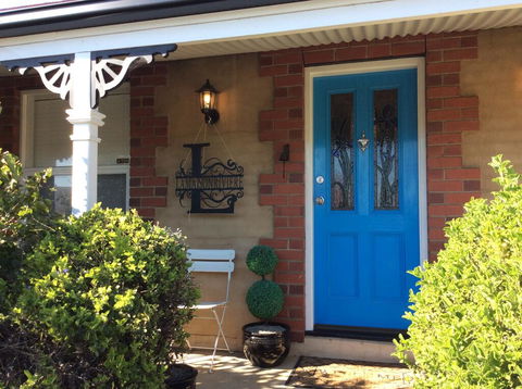 La Maison Riviere - THE RIVER HOUSE Bed & Breakfast - Accommodation Perth 0