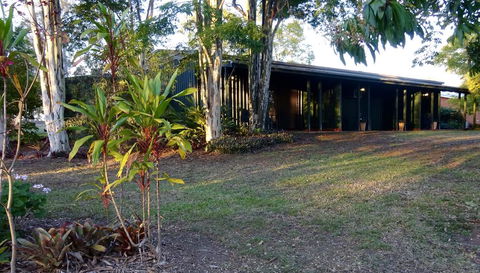 Lagoon Pocket Bed & Breakfast - Accommodation Perth 0