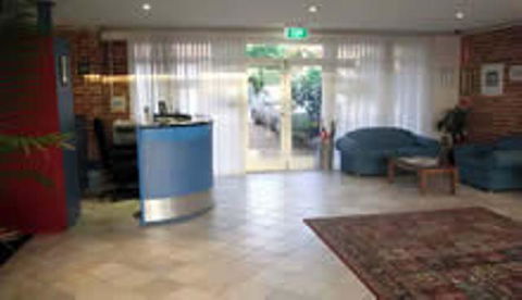 Lake Haven Motor Inn - Accommodation Perth 1