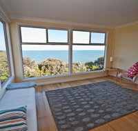 Lake Tyres Beach House - Perth Resorts