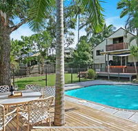 Lakeside Beach House - Hostie Properties - Accommodation Perth
