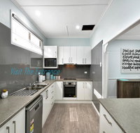 Lakeside House  Cabin - Perth Resorts