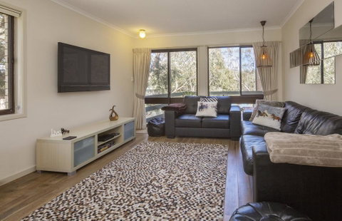 Lakeside Townhouse - Accommodation Perth 2