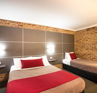 Lakeview Hotel Motel - Accommodation Perth