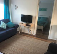 Laneway Bungalow 1 Bedroom complete Unit East G - Accommodation Perth