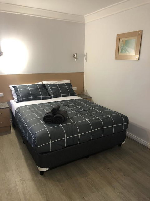 Latitude20 Cattrall Park - Perth Resorts 1