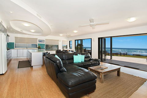 Lennox On The Beach Unit 1 - Lennox Head - Perth Resorts 1