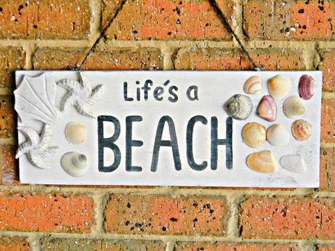 LIFE'S A BEACH - Accommodation Perth 2