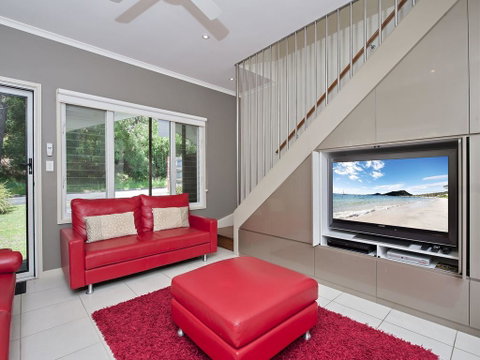 Lillian Street, 5, Unit 5, Florida - Accommodation Perth 3