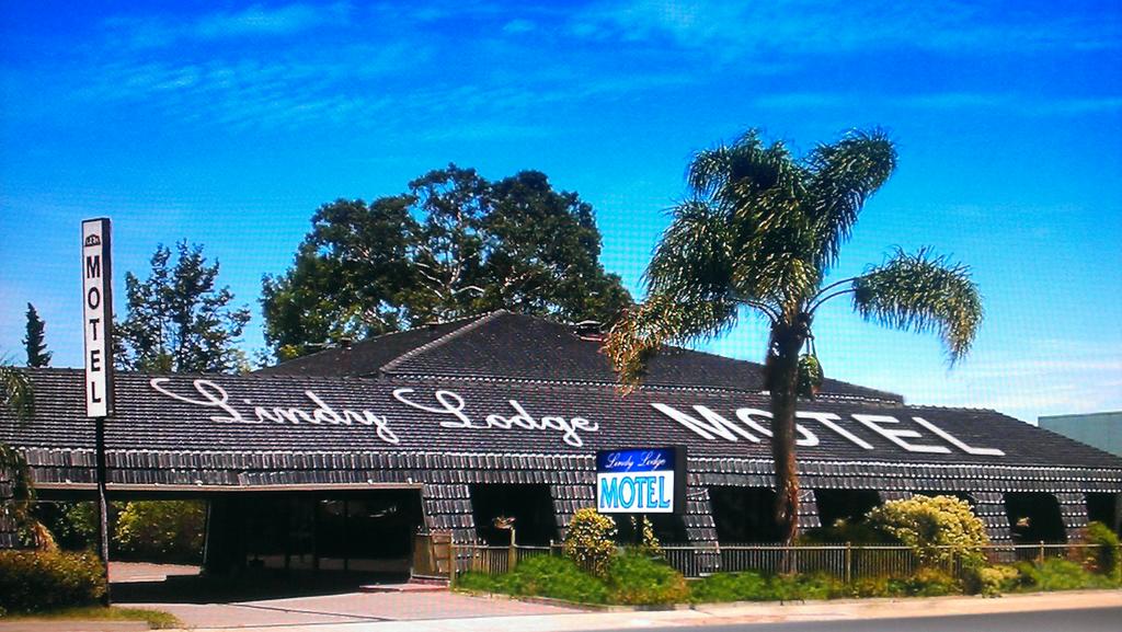 Woodville Park SA Perth Resorts