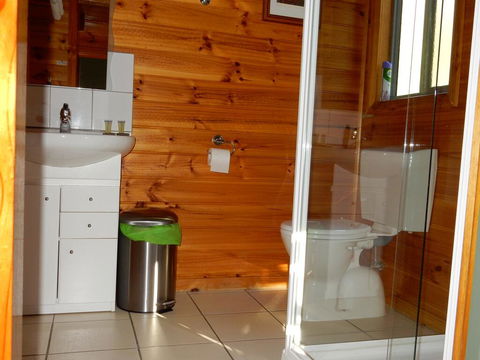 Lumera Eco Chalets - Accommodation Perth 1