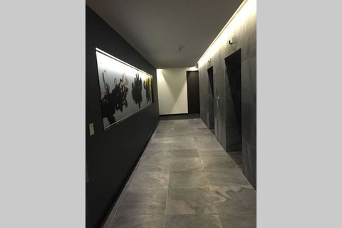 Luxury 1 Bed Unit BEST LOCATION IN SOUTH YARRA - Accommodation Perth 2