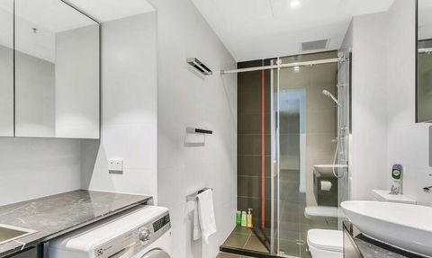 Luxury 2 Bdrm In Watson At Walkerville With Balcony, FREE Carpark, Near Adelaide CBD - Accommodation Perth 1