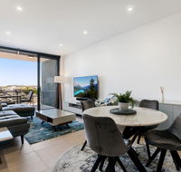 Luxury Living with Panoramic Views - Perth Resorts