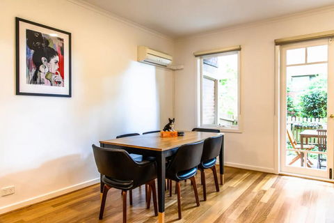 Luxury Spacious 2 Bedroom Fitzroy Apartment - Accommodation Perth 2