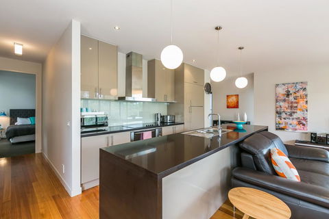 LVista Lorne - Accommodation Perth 1