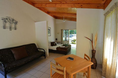 Lync Haven Rainforest Retreat - Perth Resorts 1