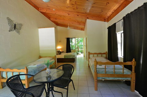 Lync Haven Rainforest Retreat - Perth Resorts 2