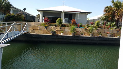 M & T's Waterfront Bed & Breakfast - Accommodation Perth 0