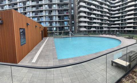 M-City 2 BR And 2 BA Apartment With Parking - Accommodation Perth 1